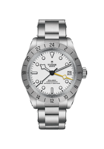 TUDOR Black Bay Pro M79470-0004